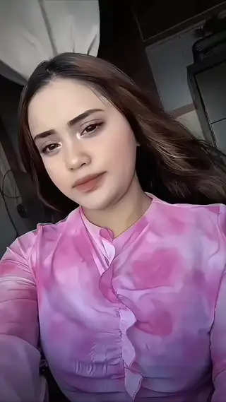 Eyra Bareng Pacar Kolpri